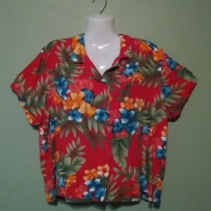 Vibrant Hawaiian Style Short Sleeve Button Shirt